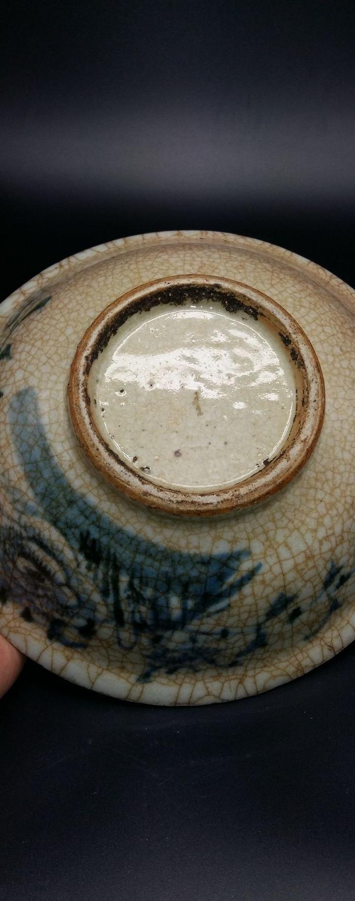 清中期花卉哥釉大碗