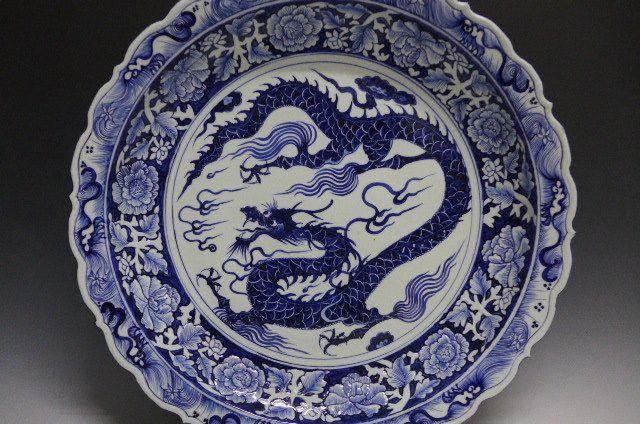 元青花龙纹大盘