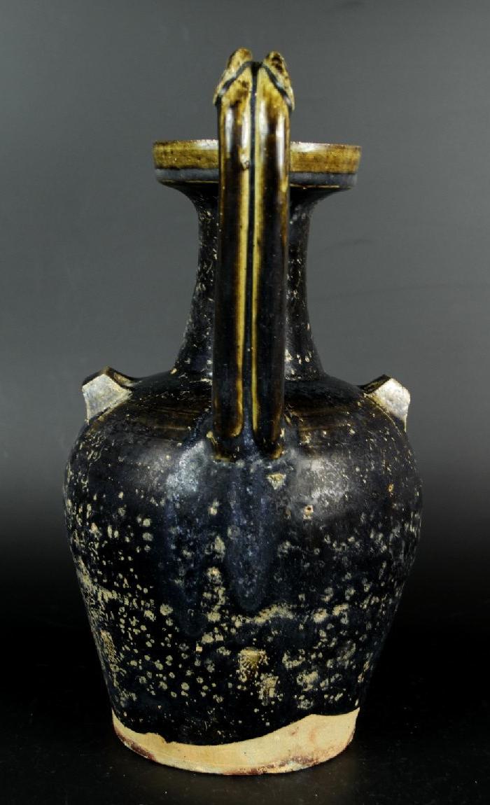 窑黑釉龙柄鸡首壶