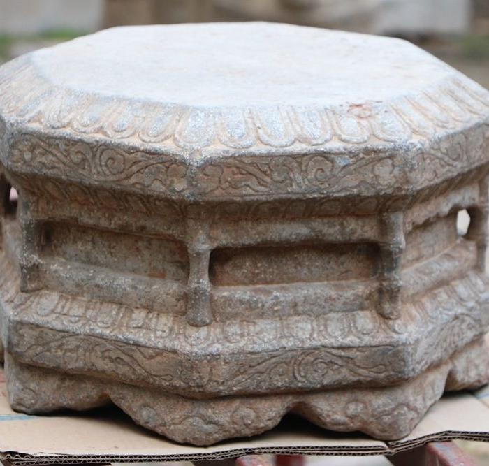 束腰覆莲 须弥座青石