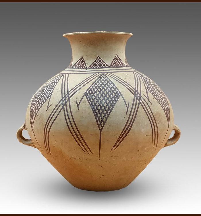 马家窑文化彩陶齐家鱼纹罐