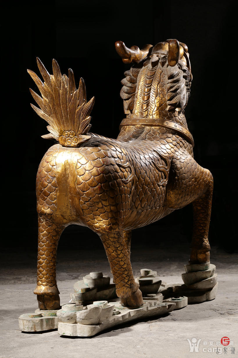 清中期.木胎漆金豪华123厘米大尺寸踏云麒麟大摆件