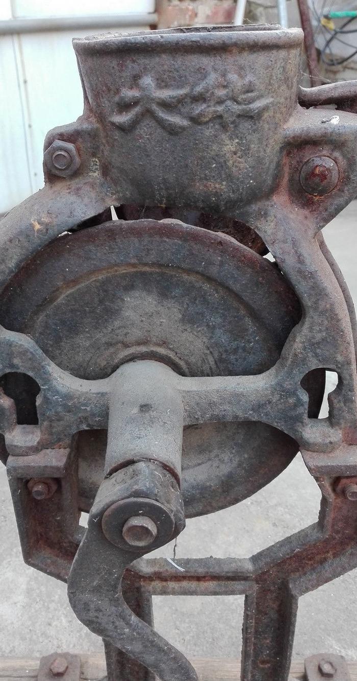 大华牌手摇玉米脱粒机