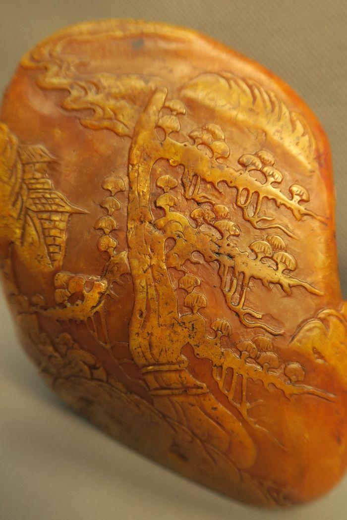 寿山石浮雕人物摆件