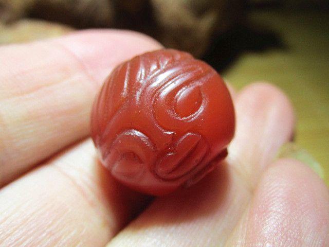 明 柿子红 玛瑙 雕刻 贵人 单珠 包浆老道 *壳熟润