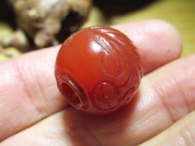 明 柿子红 玛瑙 雕刻 贵人 单珠 包浆老道 *壳熟润
