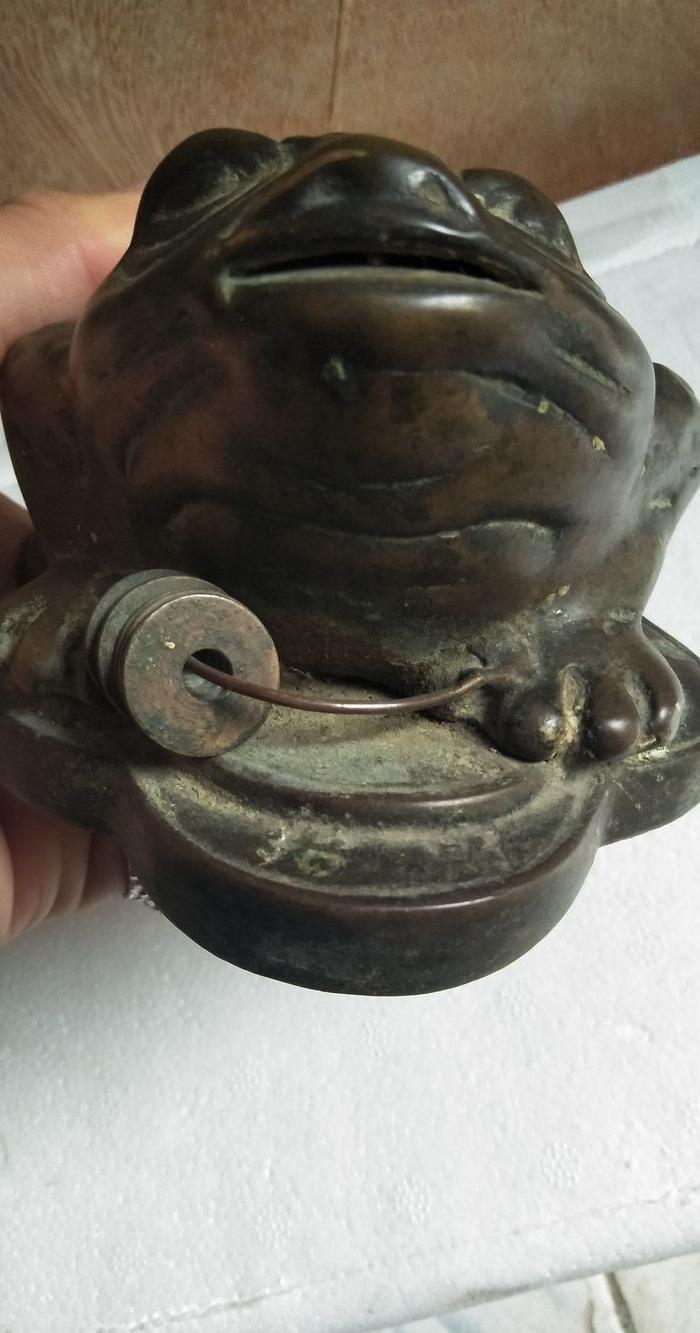 老铜三足金蟾,招财进宝