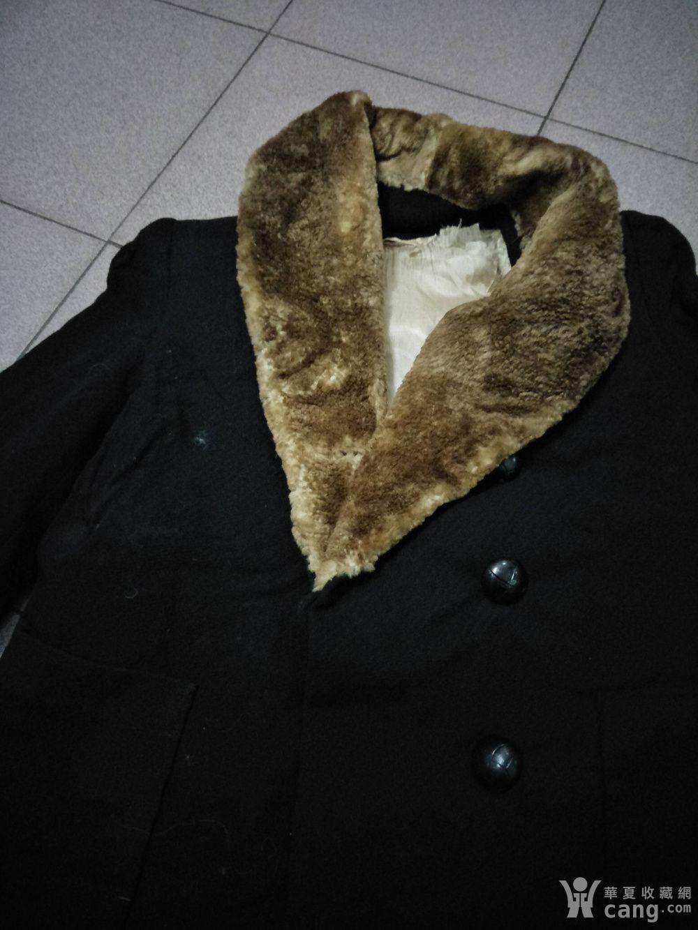 民国时期的政治名人文化名人 大亨级别的 黄狐皮 翻领呢大衣