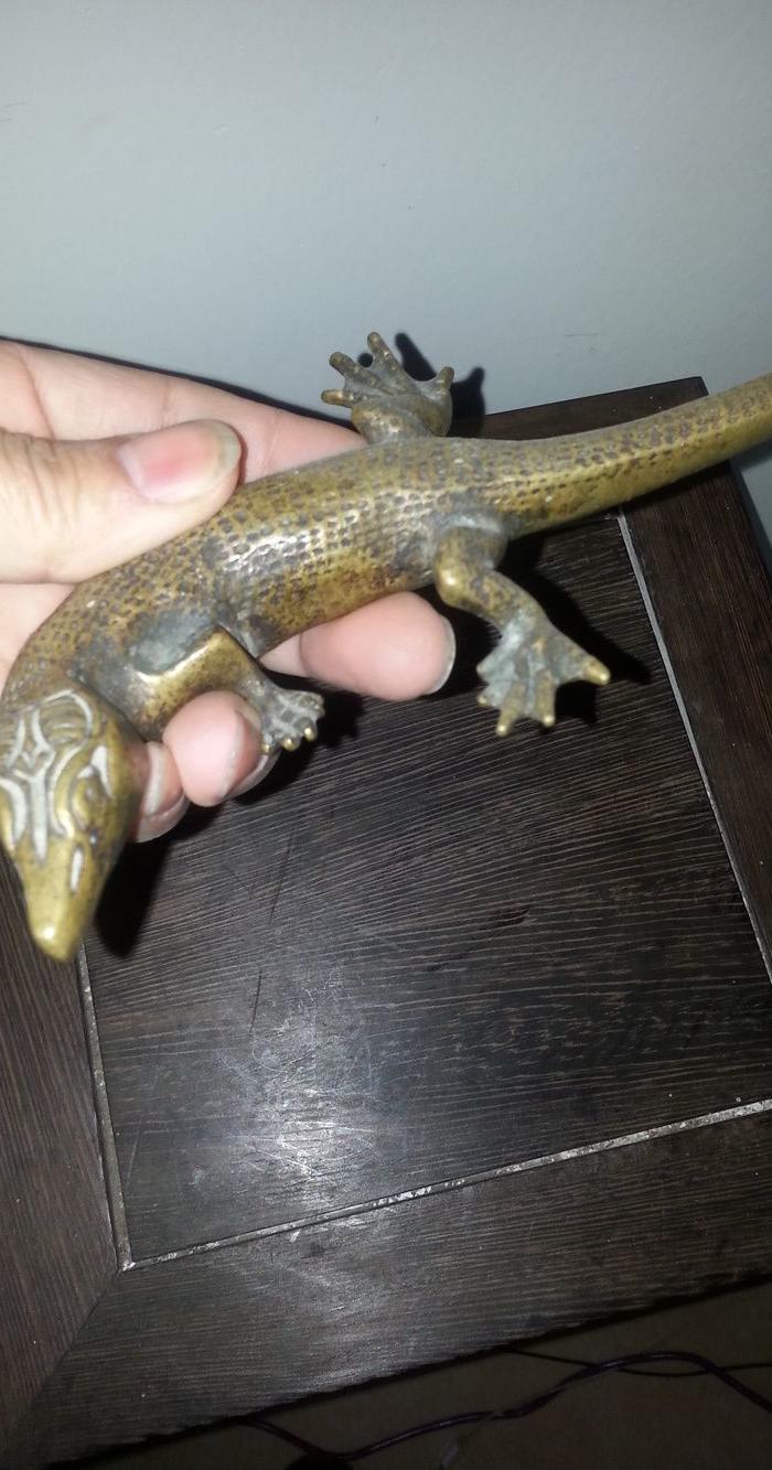 民国精品实心逼真铜蜥蜴.