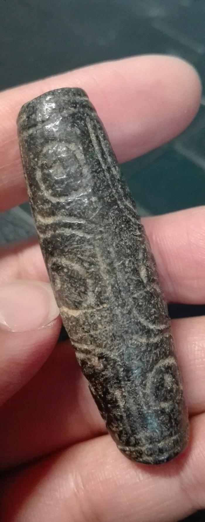 陨石九眼老天珠