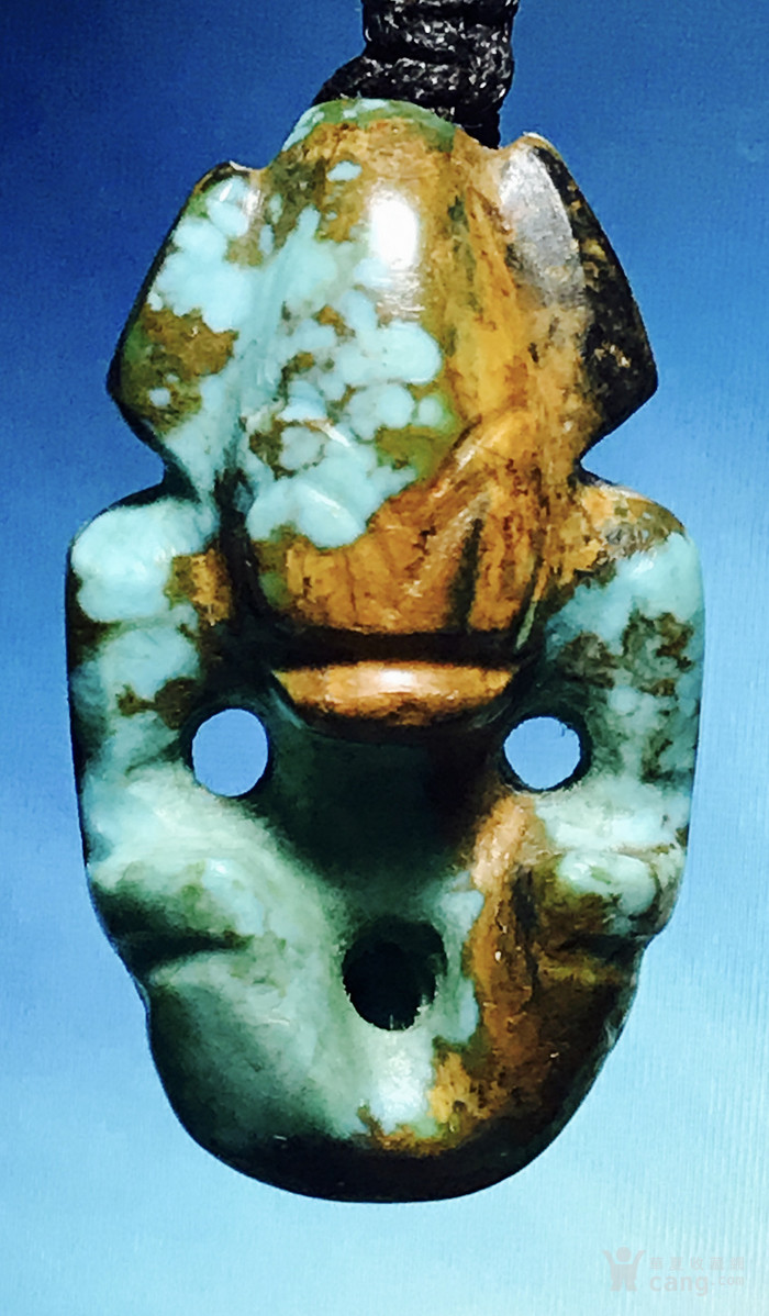红山文化绿松石太阳神图片