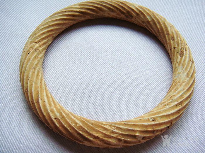 和田玉绞丝纹手镯ct 1内径6.1厘米条宽1厘米
