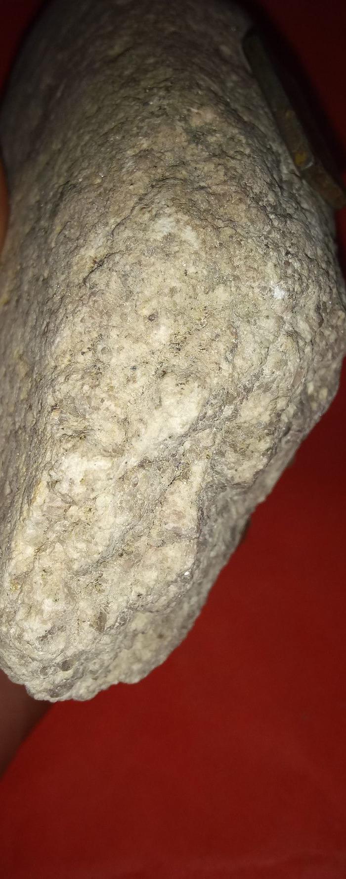 月亮结晶颗粒陨石