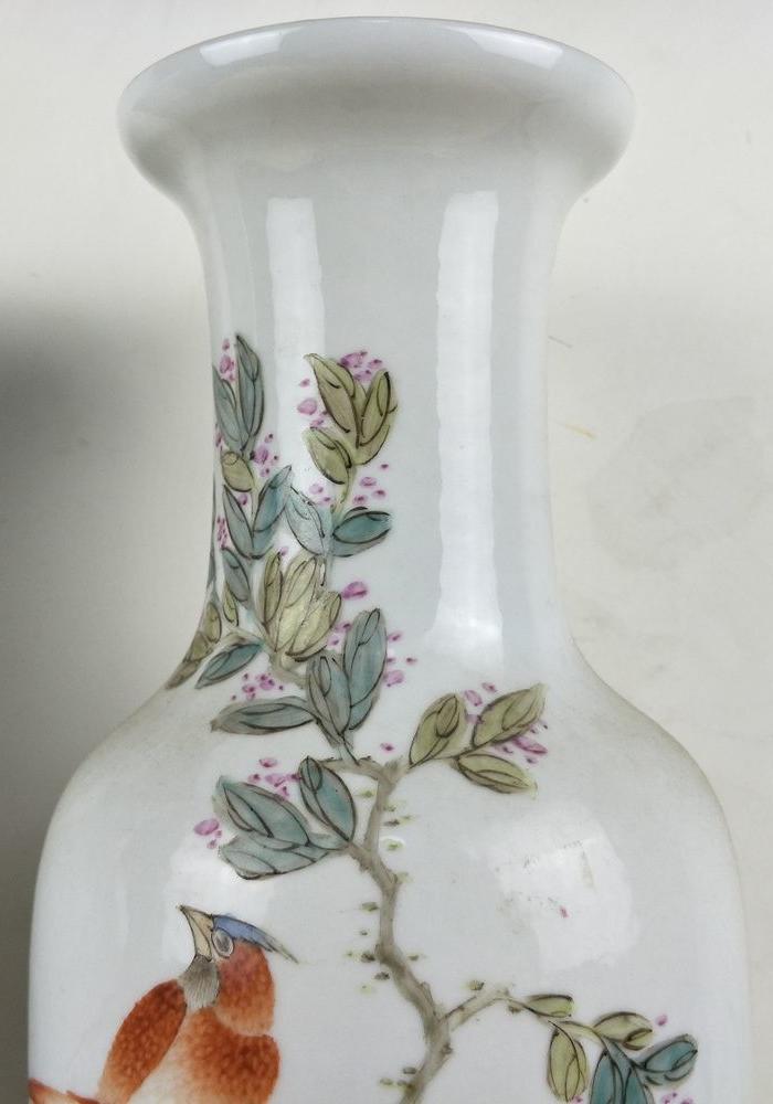 民国许达生粉彩花鸟棒槌瓶