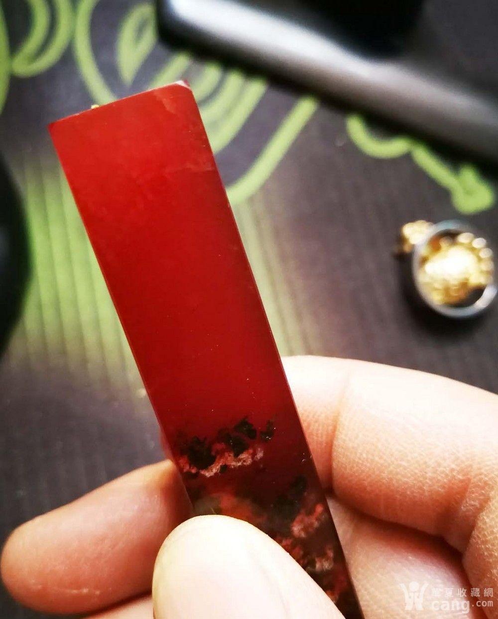 老料寿山石大 红袍,冻石印章,质地透罗卜纹明显少见.