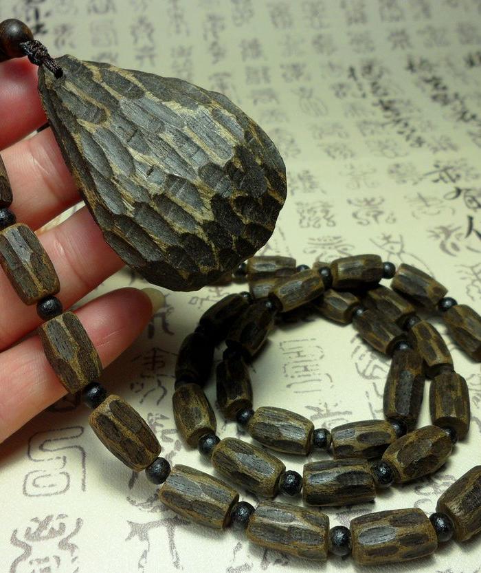 纯天然越南芽庄沉香随形吊坠!桶珠项链挂件!