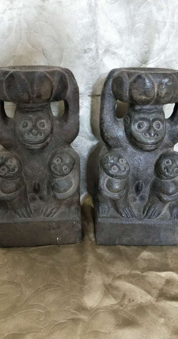 清代石雕,猴子一对,雕工精细,摆放漂亮,全品,到代