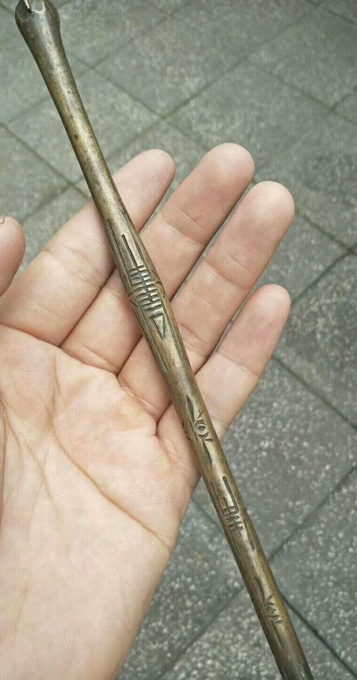 清代带工铜烟杆