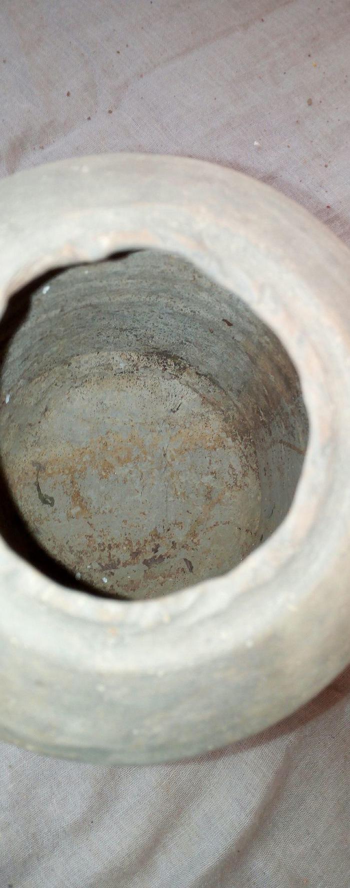 汉 人面三足陶仓