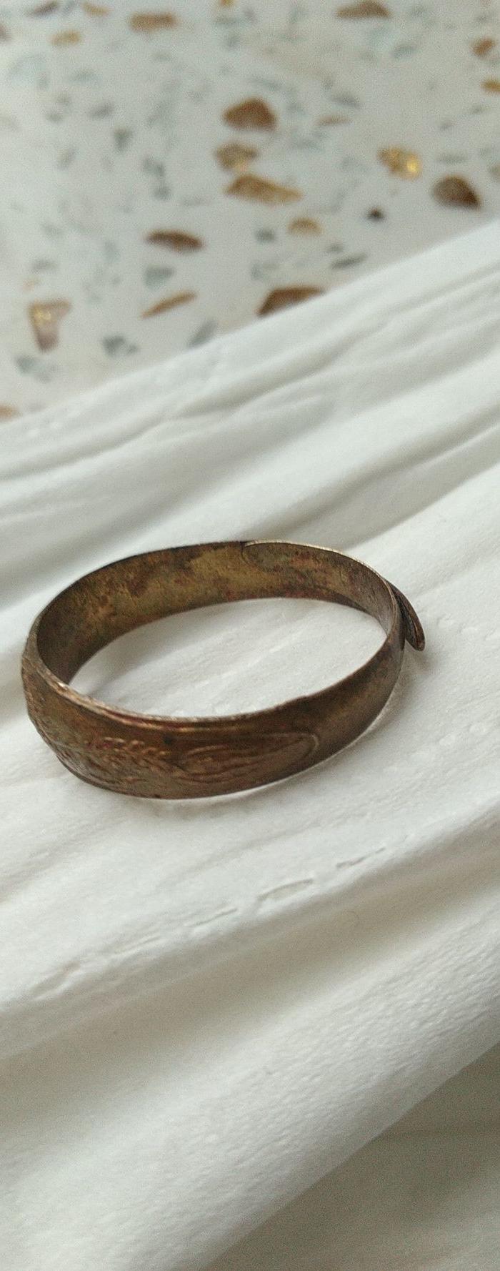 皇室用龙纹金戒指