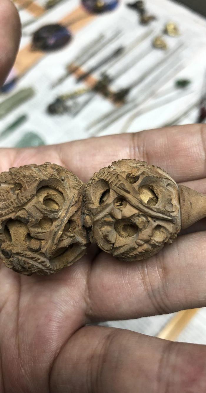 民国镂空雕刻龙型葫芦