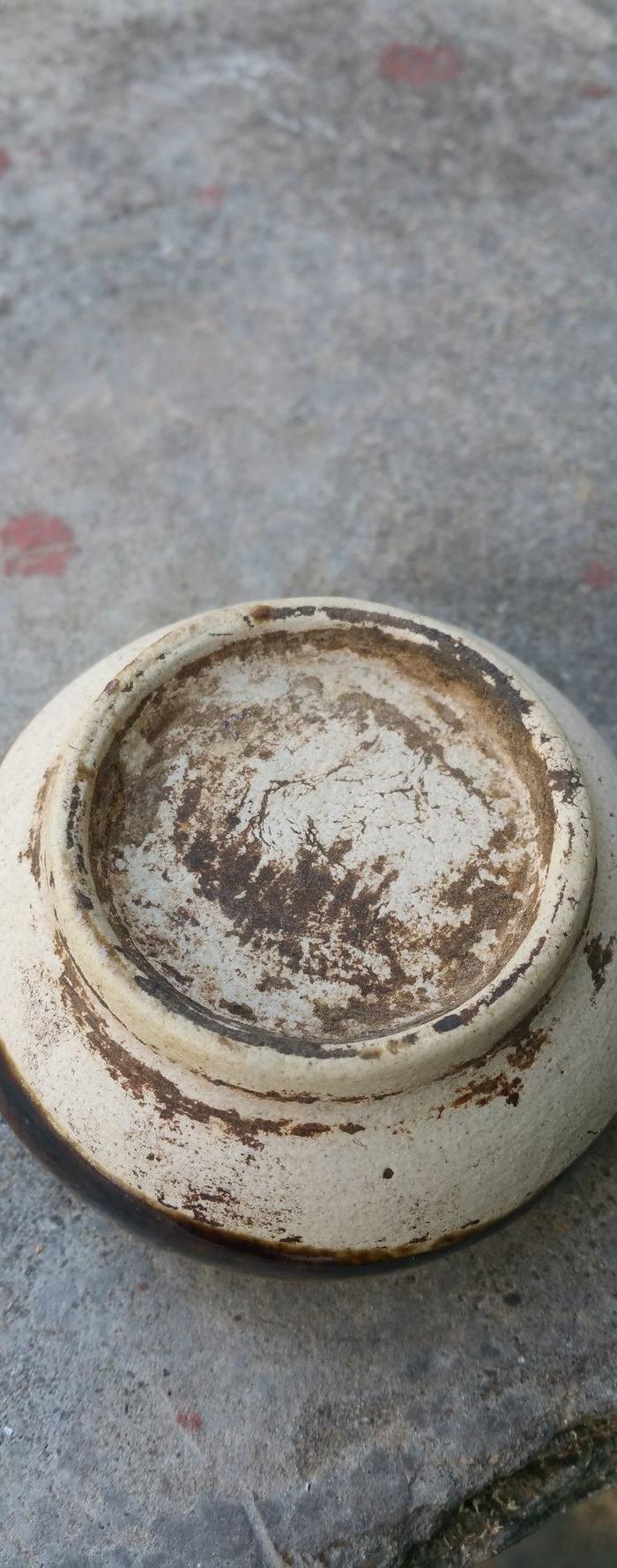 一只宋元时期磁州窑小油灯