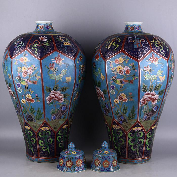 元 景泰蓝掐丝珐琅彩花鸟八宝纹梅瓶