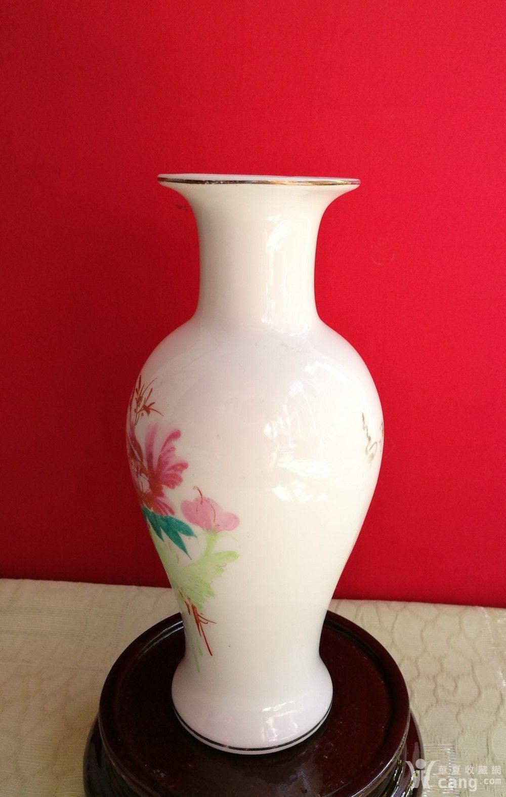 出口创汇期德化新粉彩花鸟纹观音瓶