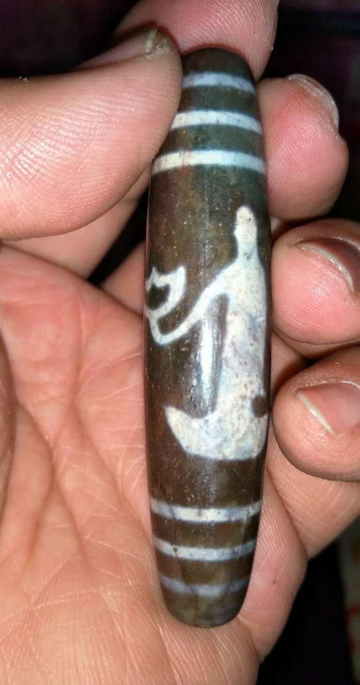 西藏老矿满朱砂莲花观音天珠