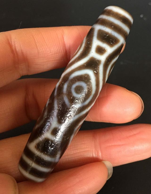 稀有6眼龙纹老天珠