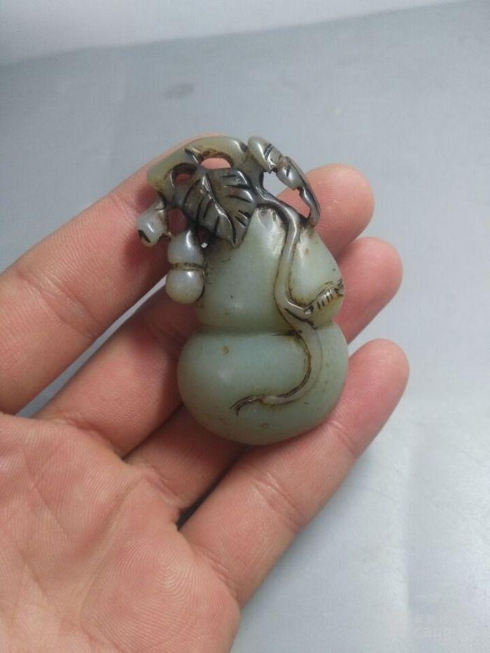 老和田玉葫芦把件