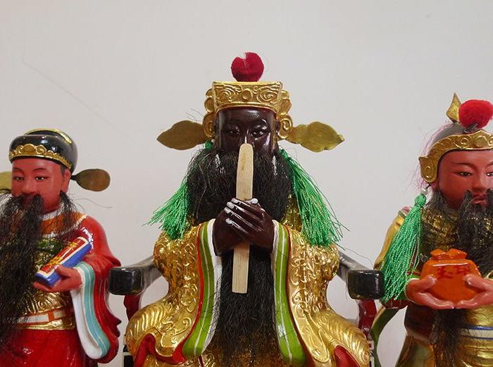 26厘米樟木雕 漆线雕 城隍爷 文武判官