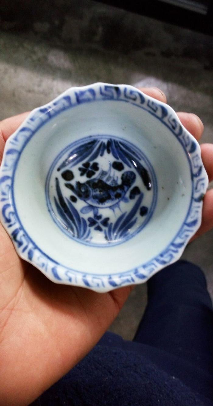 出水元青花茶杯