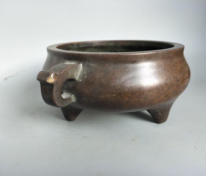 明代紫铜香炉
