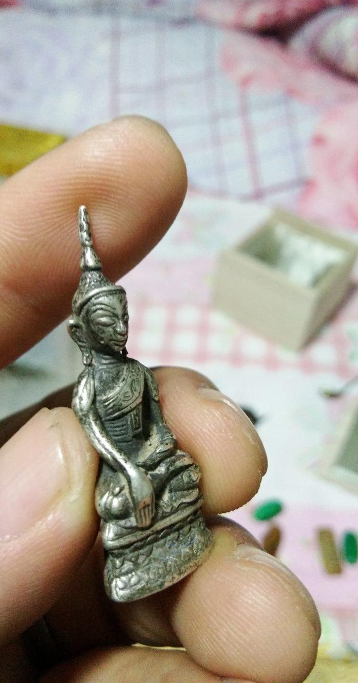 清 藏传密宗 银佛像 高冠佛