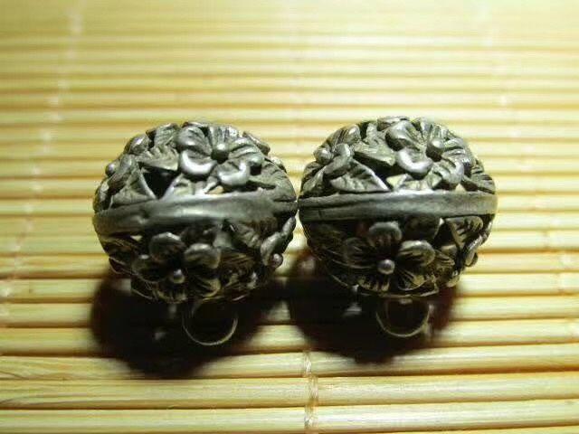 精美 晚清 百花添贵 银质 精工崭刻 银扣.