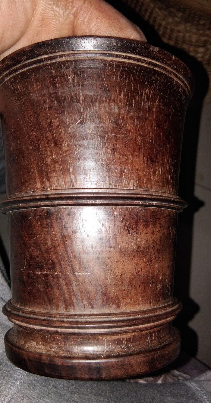 清代黄花梨笔筒 包老