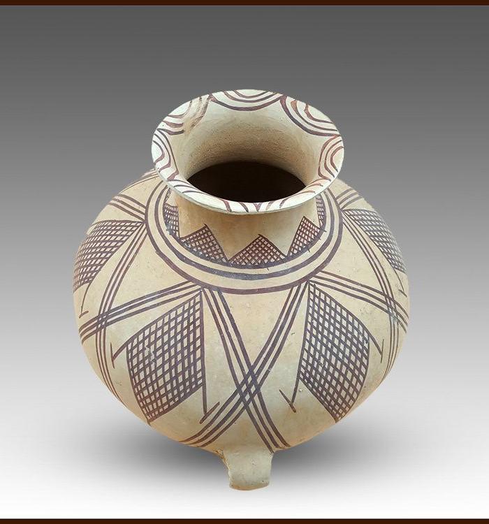 马家窑文化彩陶齐家鱼纹罐