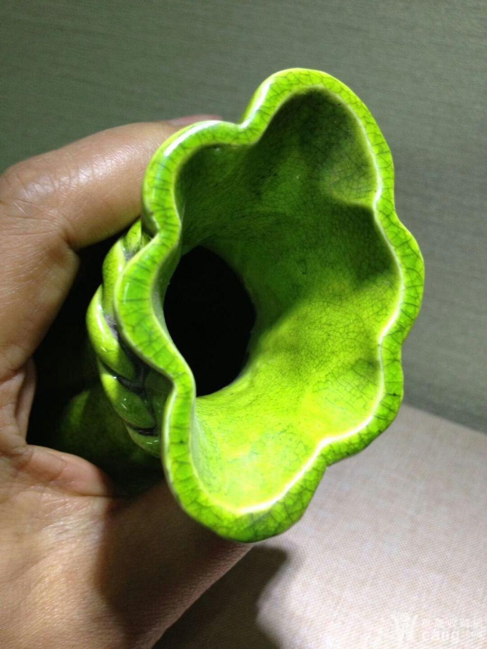 光绪瓜皮绿钱袋瓶