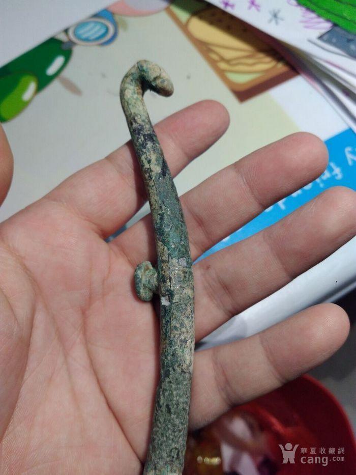 特价战汉时期的错银钩子未清理