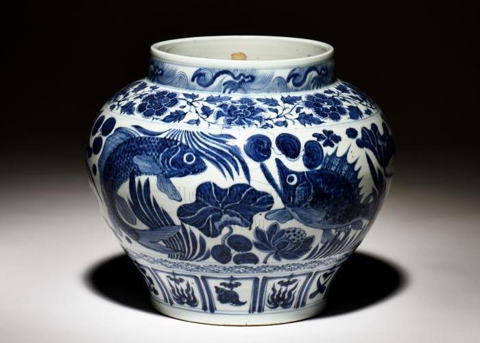 元青花鱼澡纹罐