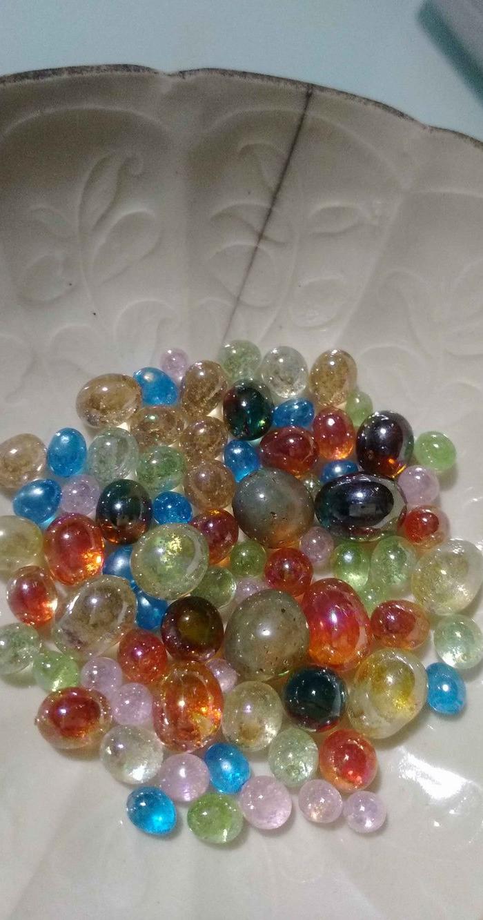 七彩发光舍利子