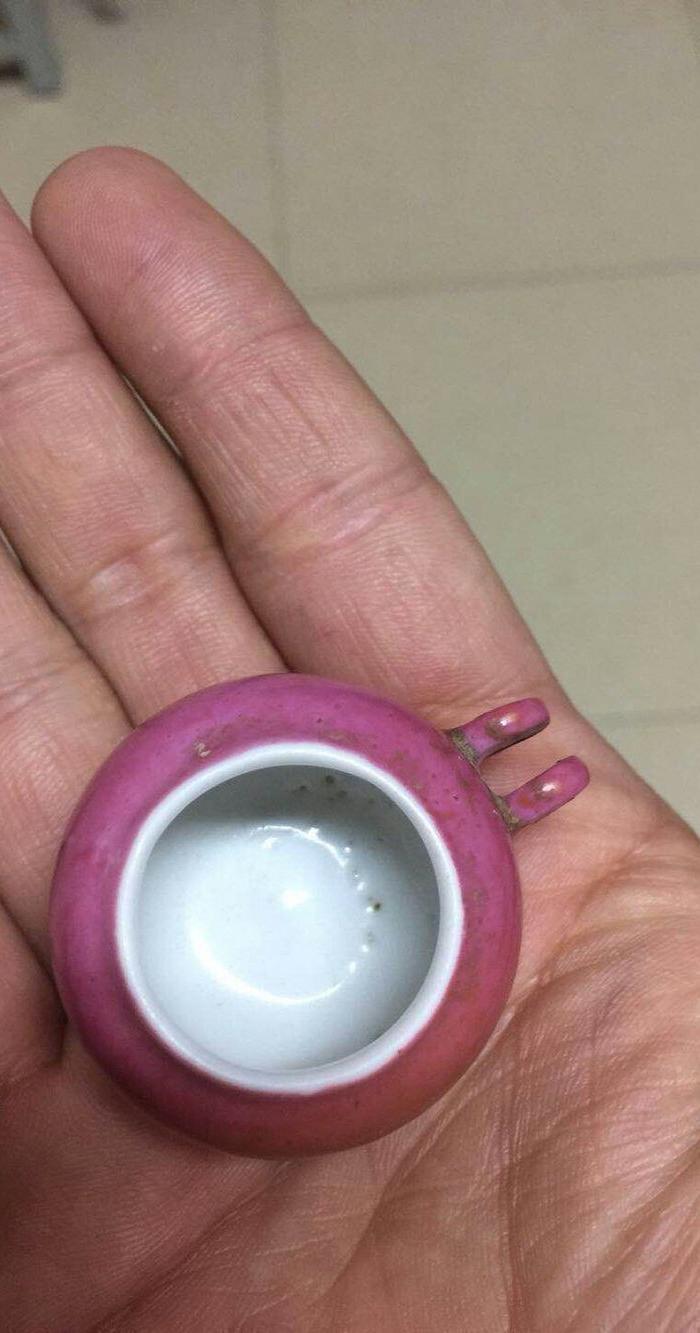 清晚期胭脂红鸟食罐