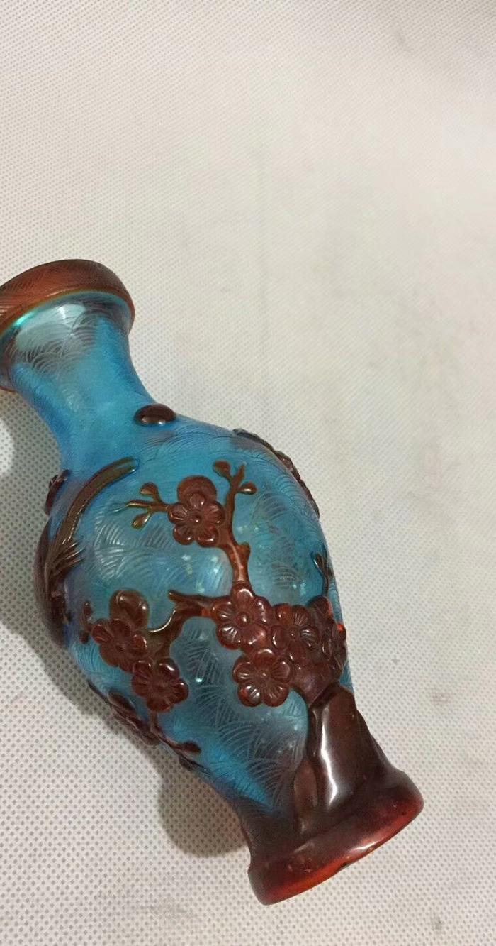 琉璃器刻工花瓶摆件