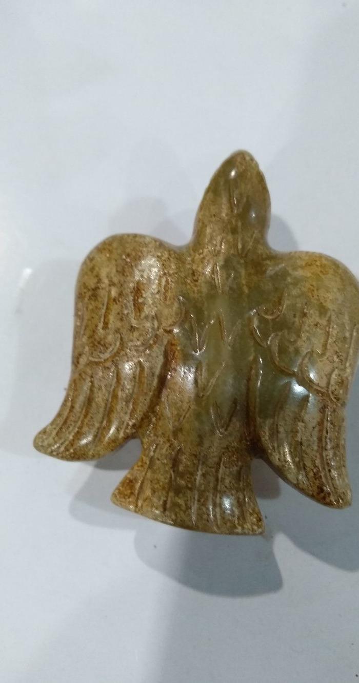 和田玉鹰