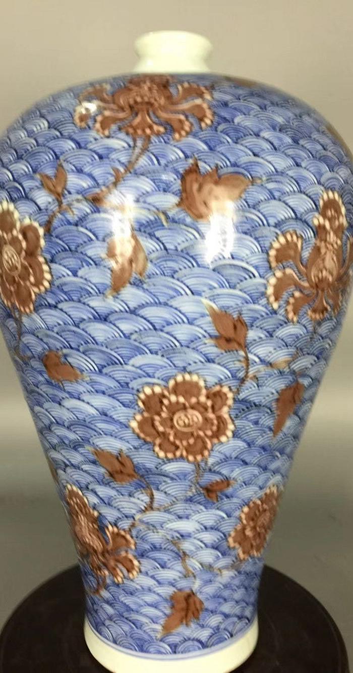 元落花流水纹梅瓶,高43厘米径26厘米