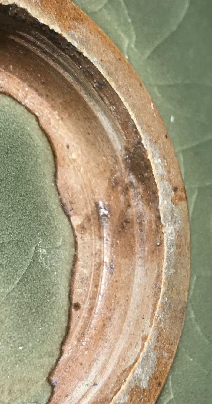 东沟窑青瓷盘