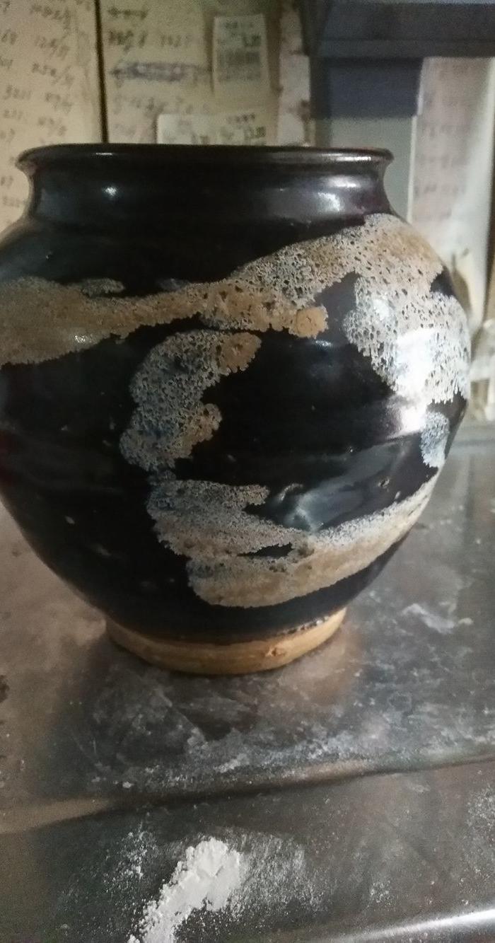 *吉州窑窑变釉罐