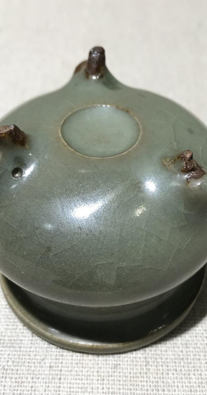 汝州东沟窑青瓷小香炉