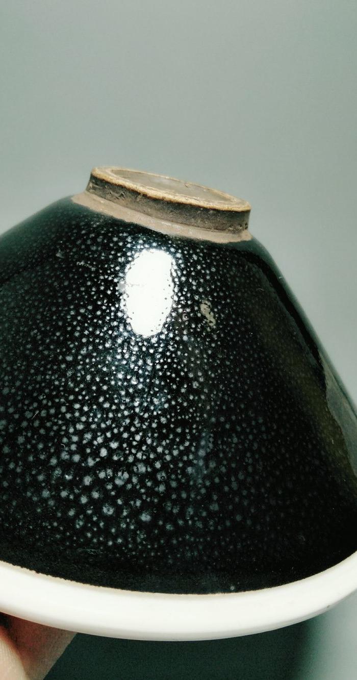 白覆轮油滴茶盏